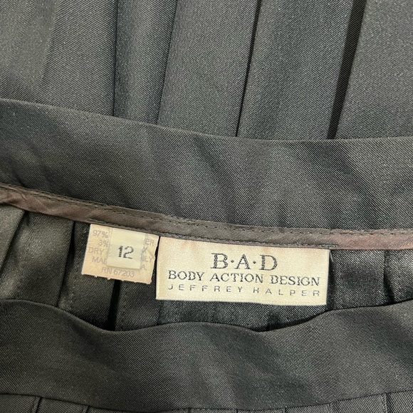 Tion Design Black Pleated Midi Skirt for Cocktail - Picture 14 of 14